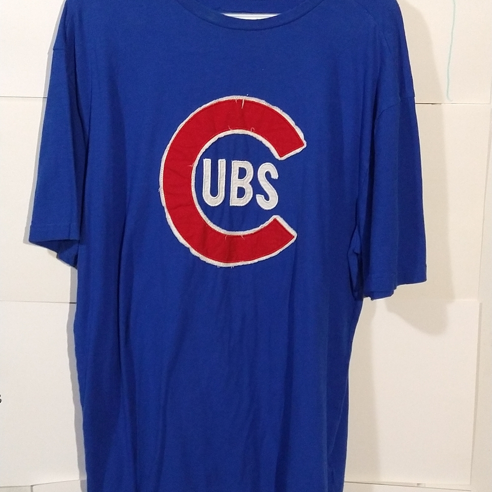 Chicago Cubs shirt